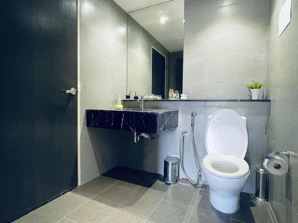 B.Suites 21 Kota Kinabalu Exteriér fotografie