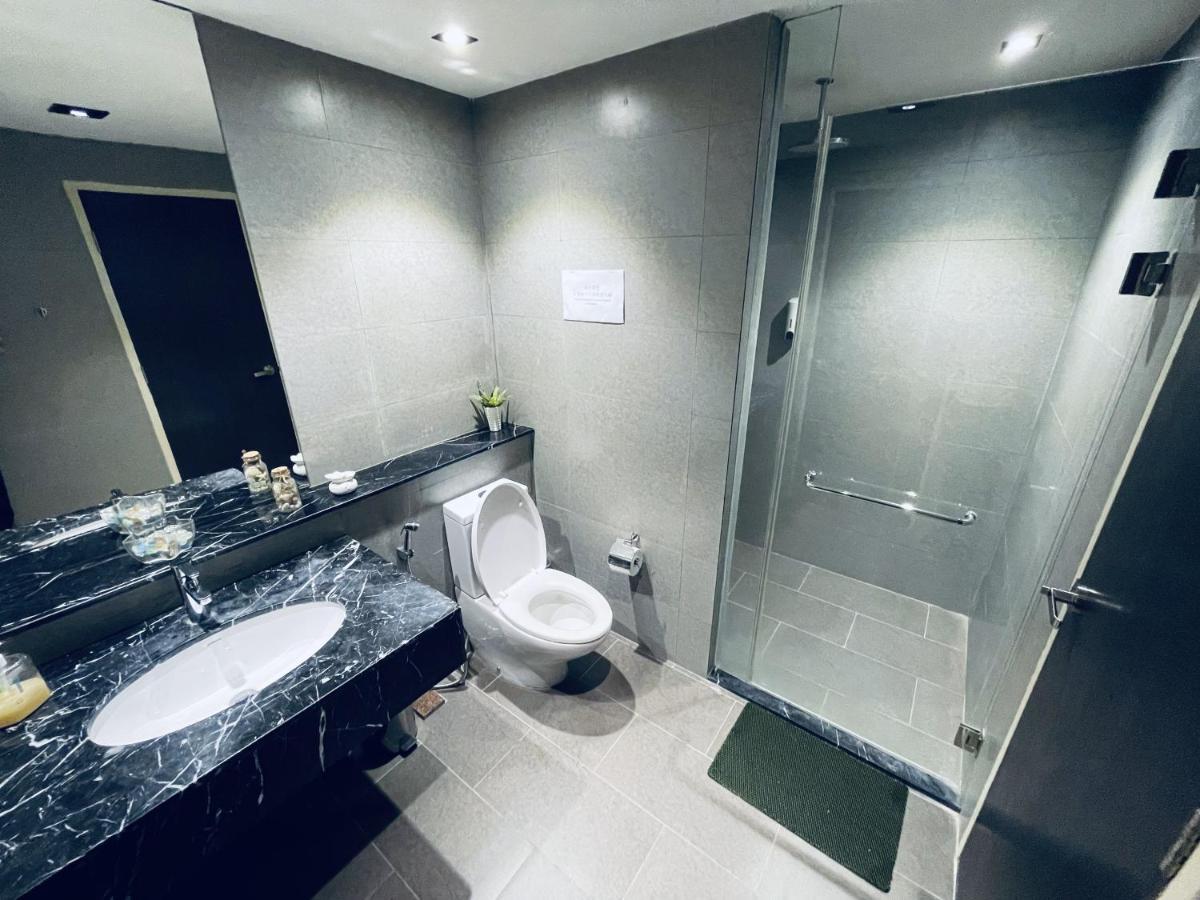 B.Suites 21 Kota Kinabalu Exteriér fotografie