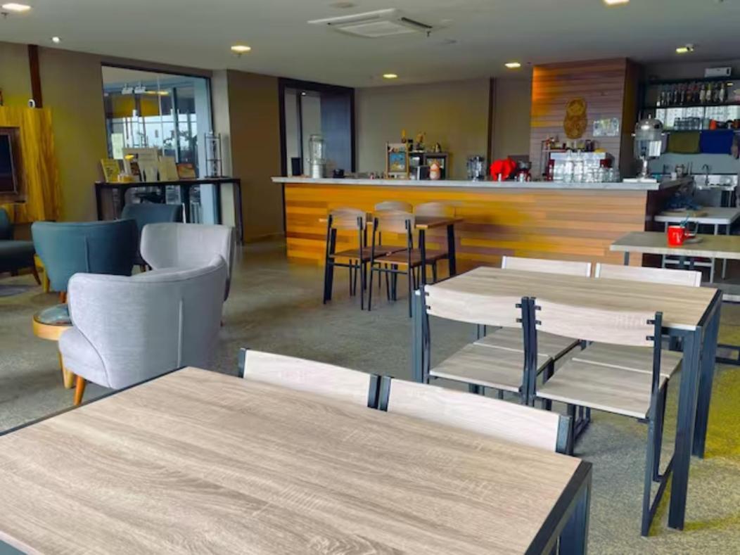 B.Suites 21 Kota Kinabalu Exteriér fotografie